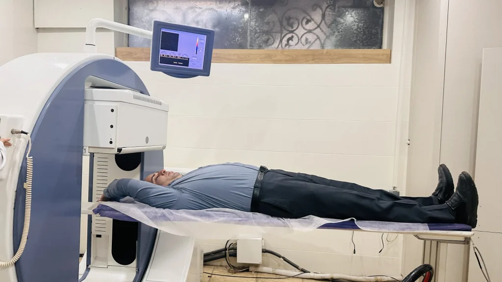 بیماری که دچار عوارض اسکن مغز شده است بیماری که دچار عوارض اسکن مغز شده است